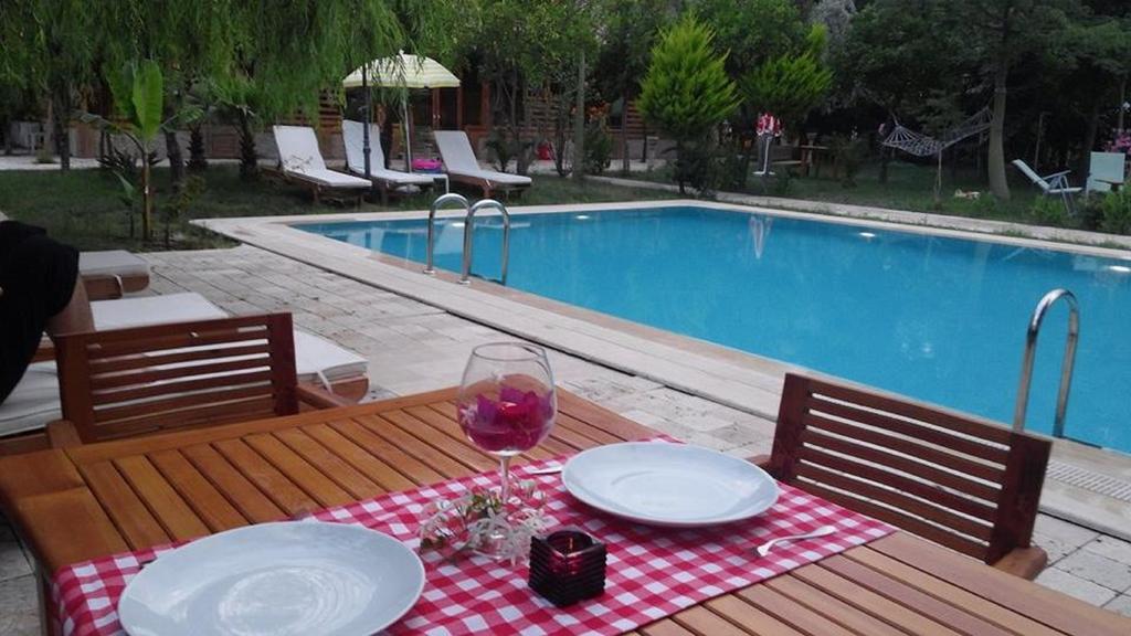 Sedir Palas Hotel ชิลารึ ภายนอก รูปภาพ
